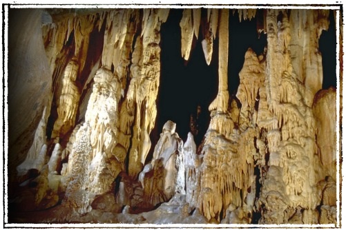 Grottes d'Isturitz et d'Oxocelhaya